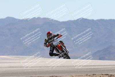 media/Oct-13-2025-Moto Forza (Mon) [[a66d839500]]/3-B Group/Session 4 (Turn 9)/